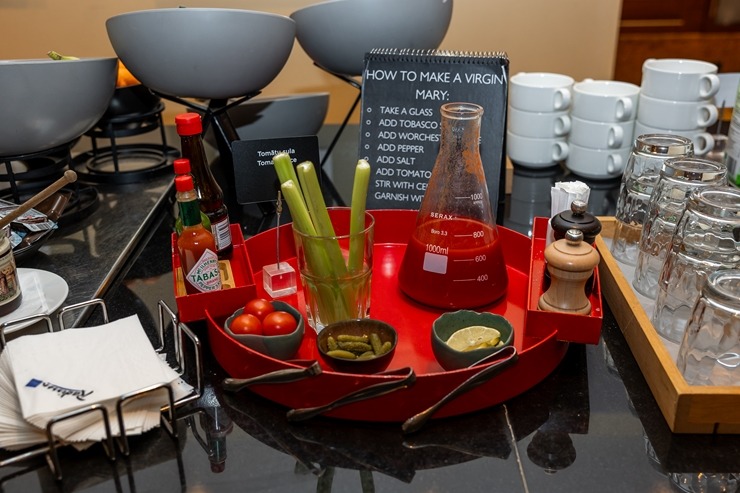 Tagad drošas agra rīta brokastis ir garantētas ar aplikācijas «Eatinhotels.lv» palīdzību. Foto: Eatinhotels.lv Tagad drošas agra rīta brokastis ir garantētas ar aplikācijas «Eatinhotels.lv» palīdzību. Foto: Eatinhotels.lv 350056