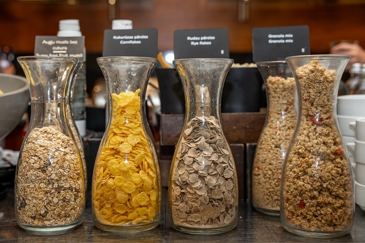 Tagad drošas agra rīta brokastis ir garantētas ar aplikācijas «Eatinhotels.lv» palīdzību. Foto: Eatinhotels.lv Tagad drošas agra rīta brokastis ir garantētas ar aplikācijas «Eatinhotels.lv» palīdzību. Foto: Eatinhotels.lv 350062