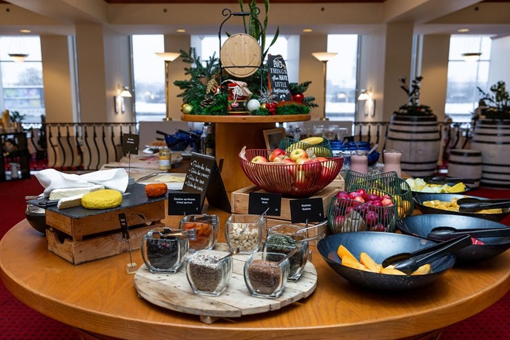 Tagad drošas agra rīta brokastis ir garantētas ar aplikācijas «Eatinhotels.lv» palīdzību. Foto: Eatinhotels.lv Tagad drošas agra rīta brokastis ir garantētas ar aplikācijas «Eatinhotels.lv» palīdzību. Foto: Eatinhotels.lv 350027