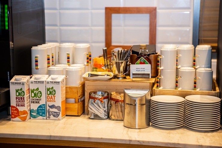 Tagad drošas agra rīta brokastis ir garantētas ar aplikācijas «Eatinhotels.lv» palīdzību. Foto: Eatinhotels.lv Tagad drošas agra rīta brokastis ir garantētas ar aplikācijas «Eatinhotels.lv» palīdzību. Foto: Eatinhotels.lv 350031