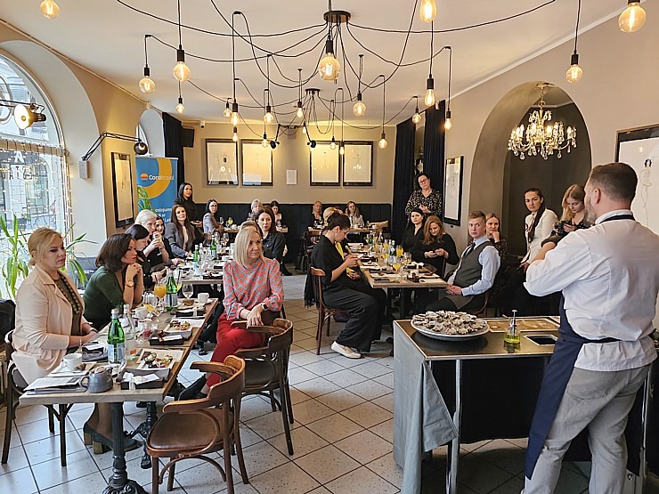 «Coral Travel Latvia» un «Rixos Hotels» lutina Latvijas tūrisma firmas restorānā «Buržujs» 350420