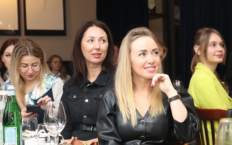 «Coral Travel Latvia» un «Rixos Hotels» lutina Latvijas tūrisma firmas restorānā «Buržujs» 350431