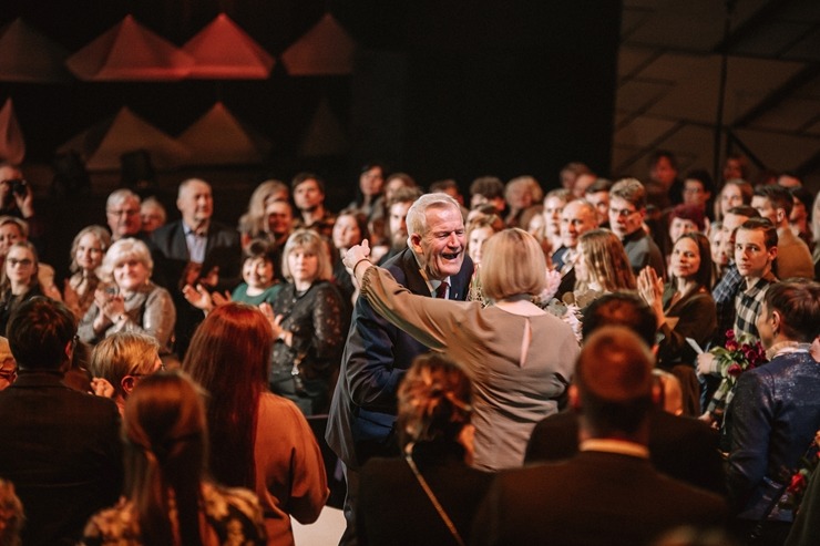 Skati latgaliešu kultūras gada balvas «Boņuks 2023» pasniegšanu. Foto: Dagnija Bernāne / Latgales vēstniecība GORS Skati latgaliešu kultūras gada balvas «Boņuks 2023» pasniegšanu. Foto: Dagnija Bernāne / Latgales vēstniecība GORS 350509