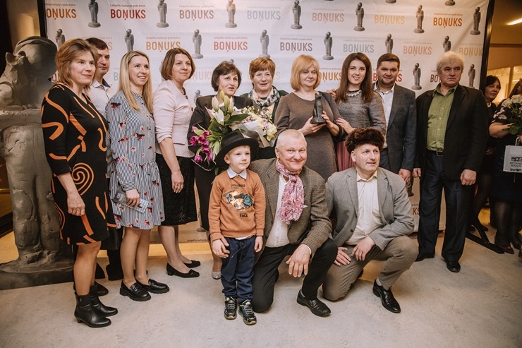 Skati latgaliešu kultūras gada balvas «Boņuks 2023» pasniegšanu. Foto: Dagnija Bernāne / Latgales vēstniecība GORS Skati latgaliešu kultūras gada balvas «Boņuks 2023» pasniegšanu. Foto: Dagnija Bernāne / Latgales vēstniecība GORS 350518