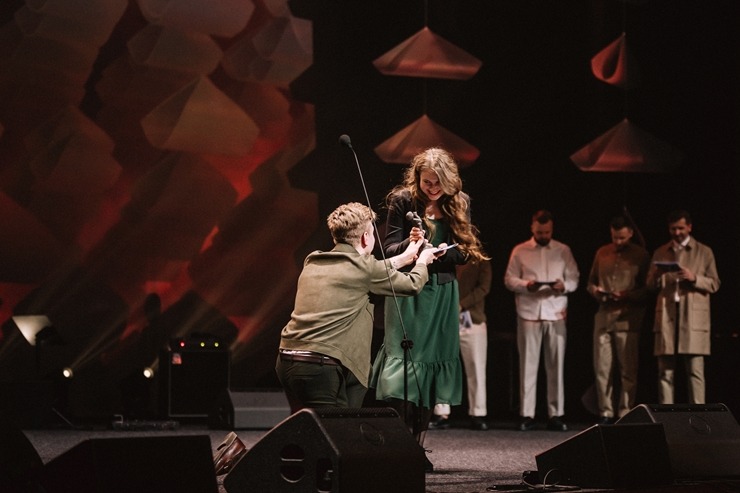 Skati latgaliešu kultūras gada balvas «Boņuks 2023» pasniegšanu. Foto: Dagnija Bernāne / Latgales vēstniecība GORS Skati latgaliešu kultūras gada balvas «Boņuks 2023» pasniegšanu. Foto: Dagnija Bernāne / Latgales vēstniecība GORS 350481