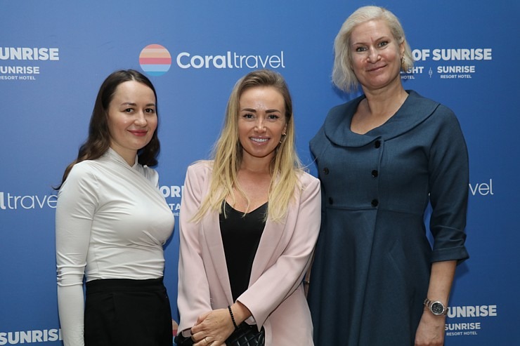 «Coral Travel Latvia» un Turcijas «World Of Sunrise Hotels» pulcē Vecrīgas «Pullman Riga Old Town» ceļojumu konsultantus 351287