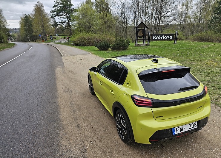 Ar jauno un ekonomisko «Peugeot 208 1.2 Hybrid» apceļojam Latgali un Sēliju. Sadarbībā ar Autobassadone.lv Ar jauno un ekonomisko «Peugeot 208 1.2 Hybrid» apceļojam Latgali un Sēliju. Sadarbībā ar Autobassadone.lv 352203