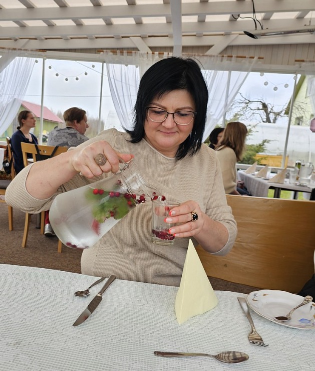 Travelnews.lv sadarbībā ar ALTA pusdieno Setu zemes mājas restorānā «Maagõkõnõ» Dienvidigaunijā 352623