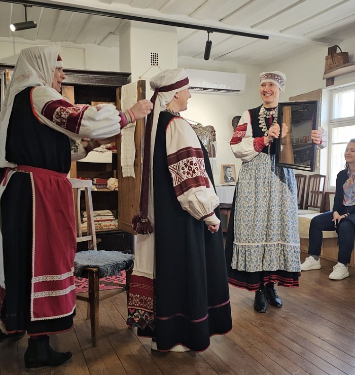 Travelnews.lv sadarbībā ar ALTA apmeklē Obinitsas muzeju Dievidigaunijā, kas veltīts setu kultūrtelpai Travelnews.lv sadarbībā ar ALTA apmeklē Obinitsas muzeju Dievidigaunijā, kas veltīts setu kultūrtelpai 352732