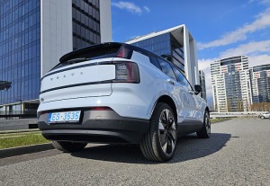 Travelnews.lv ceļo ar elektrisko un 427 zirgspēku jaudīgo «Volvo EX30» 3