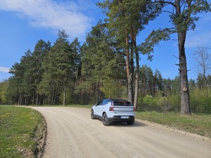 Travelnews.lv ceļo ar elektrisko un 427 zirgspēku jaudīgo «Volvo EX30» 42