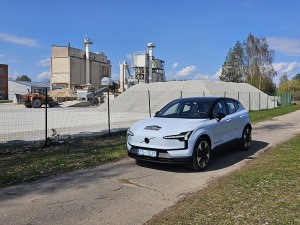 Travelnews.lv ceļo ar elektrisko un 427 zirgspēku jaudīgo «Volvo EX30» 44