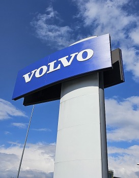Travelnews.lv ceļo ar elektrisko un 427 zirgspēku jaudīgo «Volvo EX30» 50