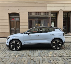 Travelnews.lv ceļo ar elektrisko un 427 zirgspēku jaudīgo «Volvo EX30» 9