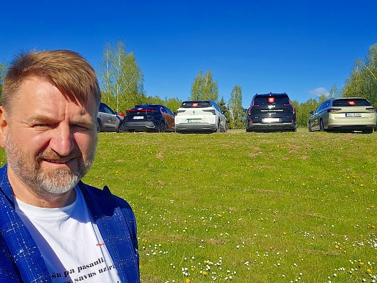 Travelnews.lv sadarbībā ar «Gada Auto» veic dienas testu ar 13 dažādiem spēkratiem 353597