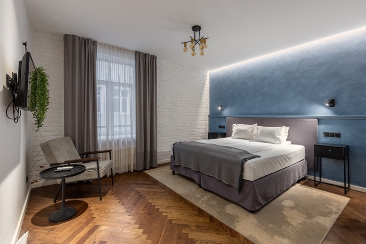Šodien svinīgi atklās rekonstruēto viesnīcu «Konventa sēta Hotel» Vecrīgā. Foto: konventaseta.keystonecollection.com Šodien svinīgi atklās rekonstruēto viesnīcu «Konventa sēta Hotel» Vecrīgā. Foto: konventaseta.keystonecollection.com 353859