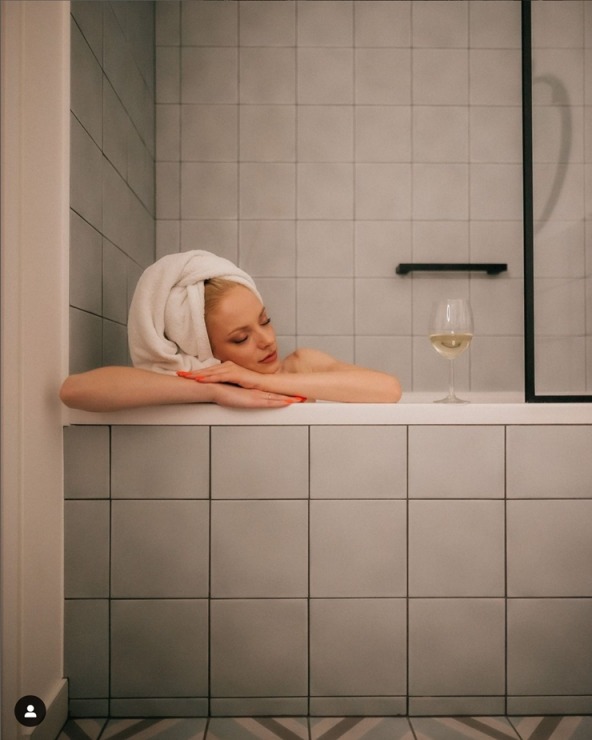 Šodien svinīgi atklās rekonstruēto viesnīcu «Konventa sēta Hotel» Vecrīgā. Foto: konventaseta.keystonecollection.com Šodien svinīgi atklās rekonstruēto viesnīcu «Konventa sēta Hotel» Vecrīgā. Foto: konventaseta.keystonecollection.com 353860