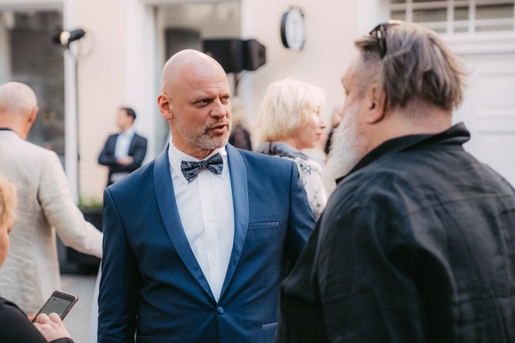 Vecrīgas centrā ar plašu vērienu tiek atklāta 4 zvaigžņu viesnīca «Konventa Sēta Hotel». Foto: konventaseta.keystonecollection.com Vecrīgas centrā ar plašu vērienu tiek atklāta 4 zvaigžņu viesnīca «Konventa Sēta Hotel». Foto: konventaseta.keystonecollection.com 353879