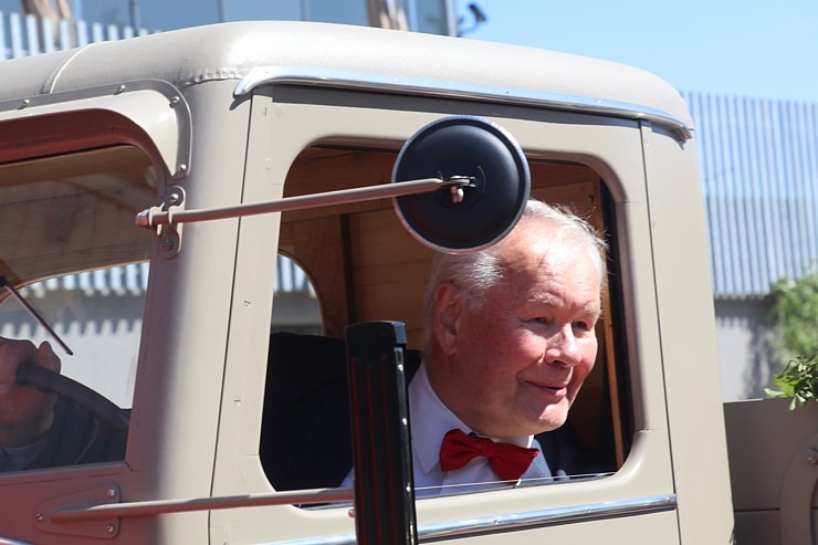 Rīgas Motormuzejs pēc 3 gadu restaurācijas prezentē pasaulē unikālu modeli - Volvo LV 95 (1937) 353942