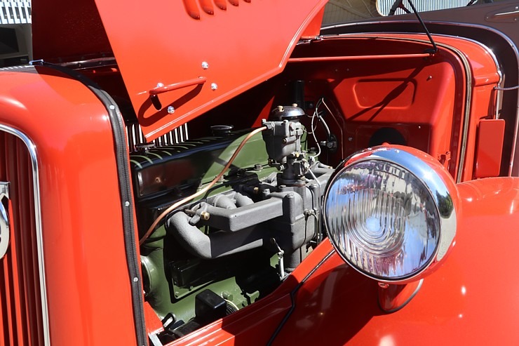 Rīgas Motormuzejs pēc 3 gadu restaurācijas prezentē pasaulē unikālu modeli - Volvo LV 95 (1937) 353932