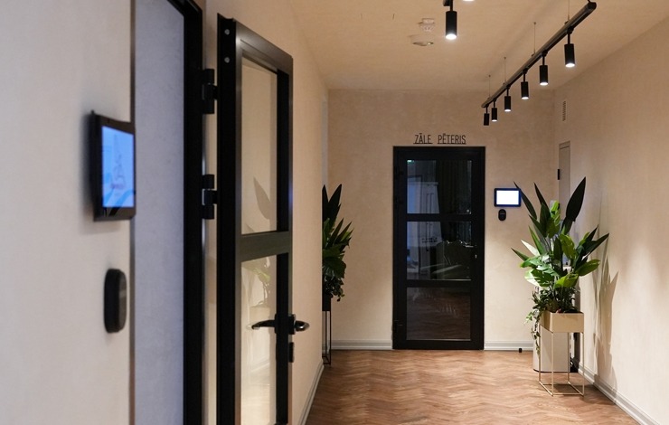 Daži fotomirkļi no Vecrīgas 4 zvaigžņu viesnīcas «Konventa Sēta Hotel» atklāšanas pasākuma. Foto: Konventa Sēta Hotel Daži fotomirkļi no Vecrīgas 4 zvaigžņu viesnīcas «Konventa Sēta Hotel» atklāšanas pasākuma. Foto: Konventa Sēta Hotel 354137