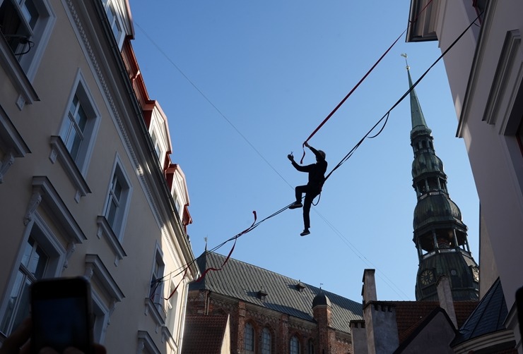 Daži fotomirkļi no Vecrīgas 4 zvaigžņu viesnīcas «Konventa Sēta Hotel» atklāšanas pasākuma. Foto: Konventa Sēta Hotel Daži fotomirkļi no Vecrīgas 4 zvaigžņu viesnīcas «Konventa Sēta Hotel» atklāšanas pasākuma. Foto: Konventa Sēta Hotel 354111