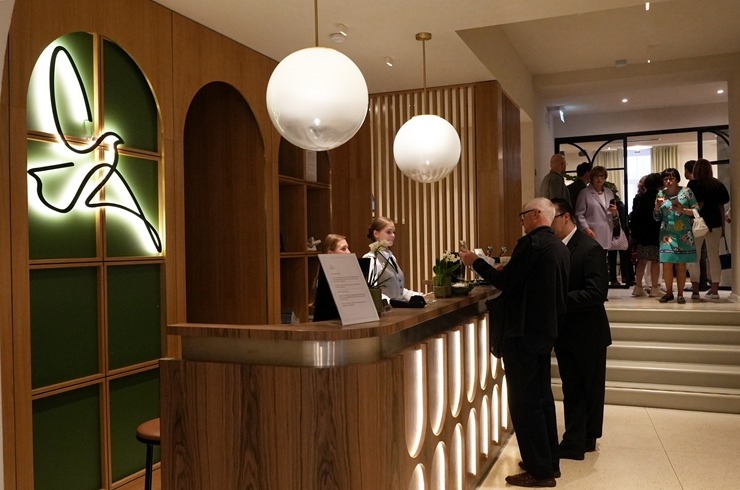Daži fotomirkļi no Vecrīgas 4 zvaigžņu viesnīcas «Konventa Sēta Hotel» atklāšanas pasākuma. Foto: Konventa Sēta Hotel Daži fotomirkļi no Vecrīgas 4 zvaigžņu viesnīcas «Konventa Sēta Hotel» atklāšanas pasākuma. Foto: Konventa Sēta Hotel 354138
