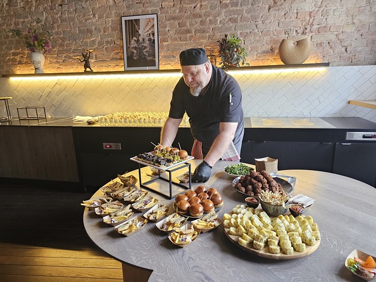 Rīgā oficiāli un svinīgi atklāj jauna zīmola viesnīcu - «TRIBE Riga City Centre» 354361