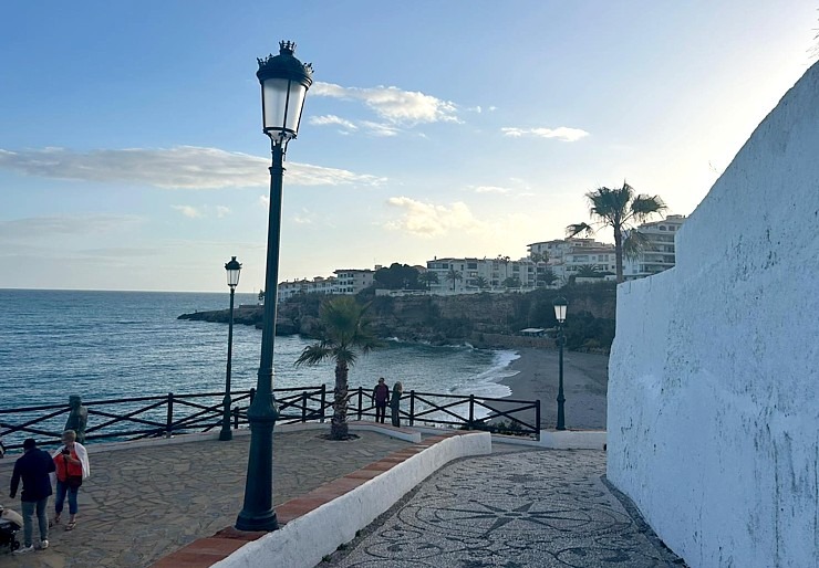 Travelnews.lv iepazīst Spānijas dienvidu pilsētu Nerja 355094