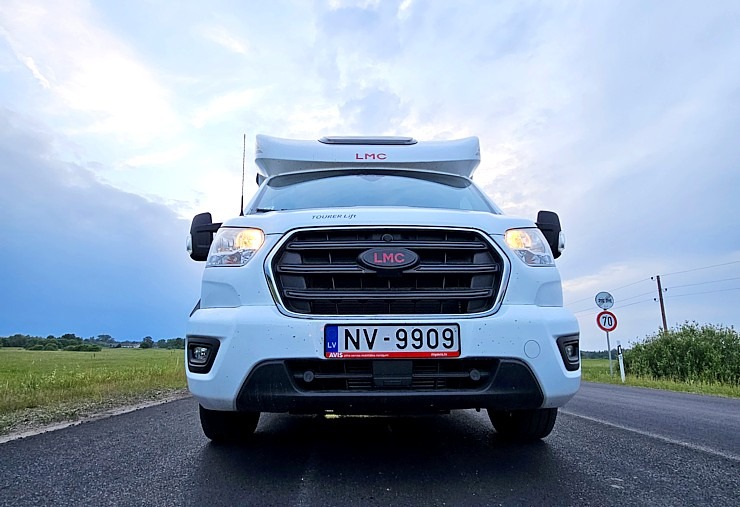 Auto noma «AVIS Latvia» šogad piedāvā kemperu nomu un Travelnews.lv to izmanto ceļojumā uz Latgali Auto noma «AVIS Latvia» šogad piedāvā kemperu nomu un Travelnews.lv to izmanto ceļojumā uz Latgali 355455