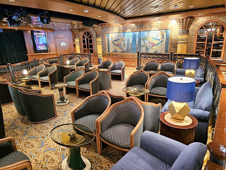 Travelnews.lv iepazīst 294 metrus garo kruīza kuģi «Coral Princess» Rīgas ostā 355622