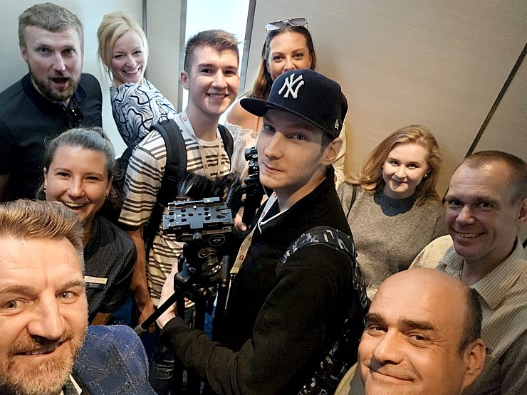 Rīgā ierodas milzīgs kruīza kuģis «Mein Schiff 1», kas pieder pasaules lielākajai tūrisma firmai «TUI» Rīgā ierodas milzīgs kruīza kuģis «Mein Schiff 1», kas pieder pasaules lielākajai tūrisma firmai «TUI» 355684