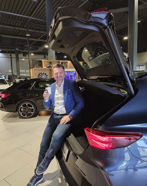Autocentrs «Autobrava» prezentē medijiem jauno 2024.gada «Cupra Formentor» 356601