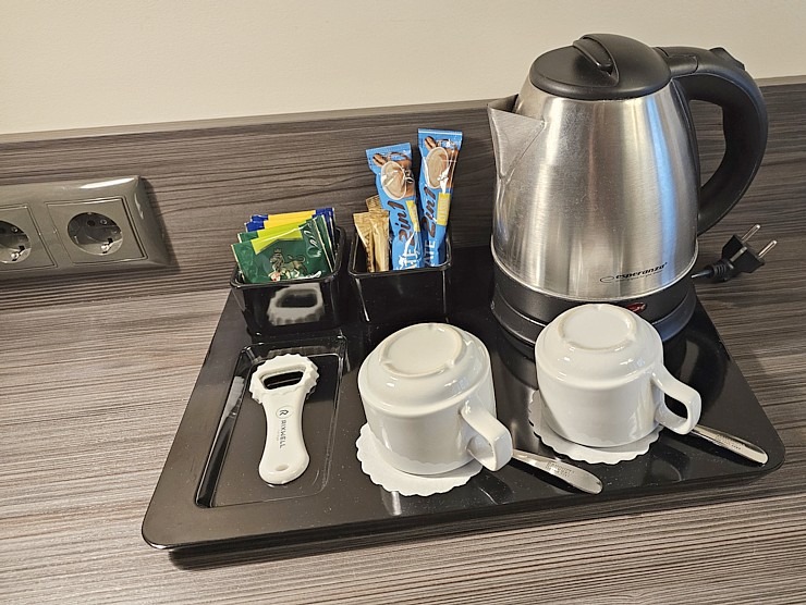 Iepazīstam Vecrīgas 5 zvaigžņu viesnīcas «Wellton Riverside SPA Hotel» piedāvājumu kopā ar ceļojumu konsultantiem Iepazīstam Vecrīgas 5 zvaigžņu viesnīcas «Wellton Riverside SPA Hotel» piedāvājumu kopā ar ceļojumu konsultantiem 357001
