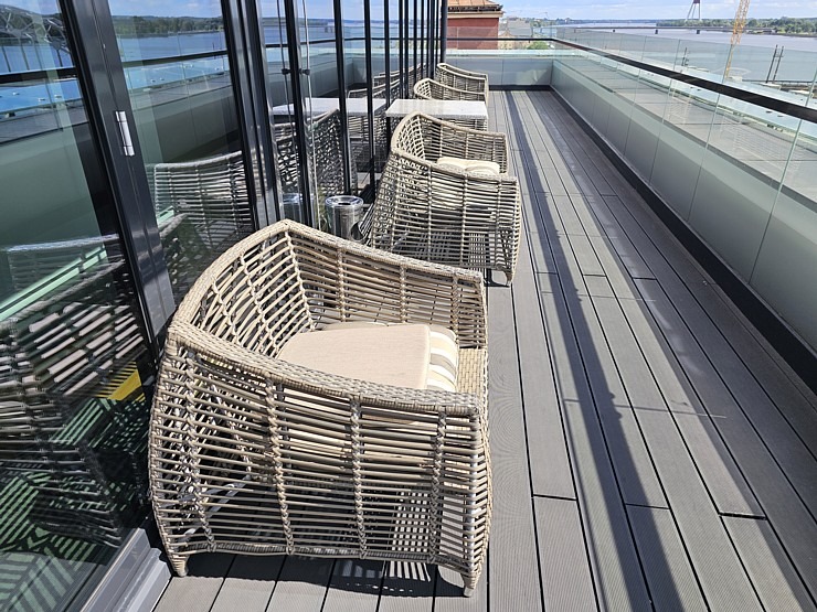 Iepazīstam Vecrīgas 4 zvaigžņu viesnīcas «Wellton Riverside SPA Hotel» piedāvājumu kopā ar ceļojumu konsultantiem Iepazīstam Vecrīgas 4 zvaigžņu viesnīcas «Wellton Riverside SPA Hotel» piedāvājumu kopā ar ceļojumu konsultantiem 357017
