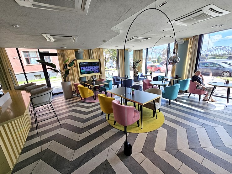 Iepazīstam Vecrīgas 5 zvaigžņu viesnīcas «Wellton Riverside SPA Hotel» piedāvājumu kopā ar ceļojumu konsultantiem Iepazīstam Vecrīgas 5 zvaigžņu viesnīcas «Wellton Riverside SPA Hotel» piedāvājumu kopā ar ceļojumu konsultantiem 356980