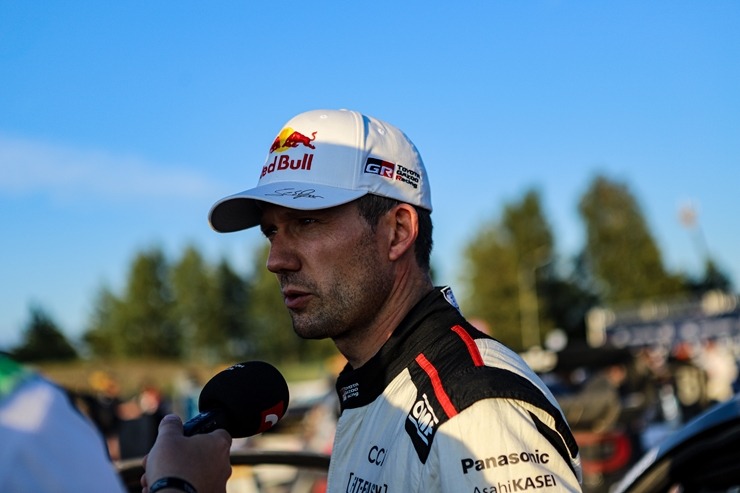 Piedāvājam spilgtākos foto mirkļus no FIA pasaules rallija čempionāta (WRC) debijas Latvijā. Foto: Gatis Smudzis Piedāvājam spilgtākos foto mirkļus no FIA pasaules rallija čempionāta (WRC) debijas Latvijā. Foto: Gatis Smudzis 357048