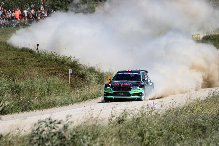 Piedāvājam spilgtākos foto mirkļus no FIA pasaules rallija čempionāta (WRC) debijas Latvijā. Foto: Gatis Smudzis Piedāvājam spilgtākos foto mirkļus no FIA pasaules rallija čempionāta (WRC) debijas Latvijā. Foto: Gatis Smudzis 357066
