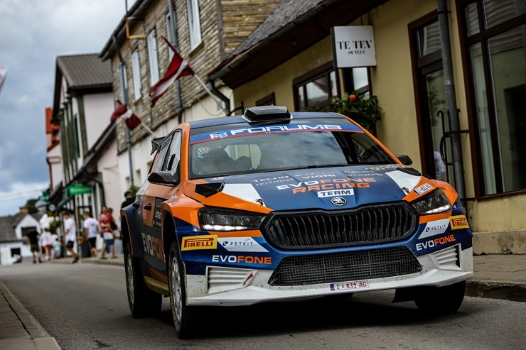Piedāvājam spilgtākos foto mirkļus no FIA pasaules rallija čempionāta (WRC) debijas Latvijā. Foto: Gatis Smudzis Piedāvājam spilgtākos foto mirkļus no FIA pasaules rallija čempionāta (WRC) debijas Latvijā. Foto: Gatis Smudzis 357085