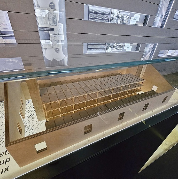 Salaspils memoriāls ir nozīmīgs starptautiska mēroga objekts, kuru mums nemanāmi apmeklē daudzi ārvalstu tūristi Salaspils memoriāls ir nozīmīgs starptautiska mēroga objekts, kuru mums nemanāmi apmeklē daudzi ārvalstu tūristi 357800