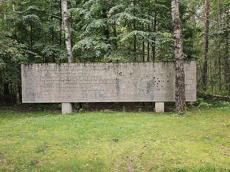 Salaspils memoriāls ir nozīmīgs starptautiska mēroga objekts, kuru mums nemanāmi apmeklē daudzi ārvalstu tūristi Salaspils memoriāls ir nozīmīgs starptautiska mēroga objekts, kuru mums nemanāmi apmeklē daudzi ārvalstu tūristi 357822