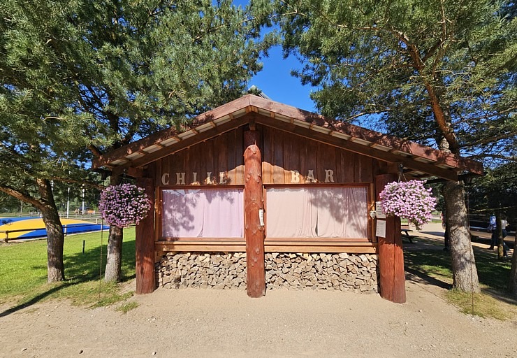 «Rakšu» brīvdabas ZOO Cēsu novadā piedāvā ne tikai kontaktu ar dzīvniekiem, bet arī teicamu infrastruktūru «Rakšu» brīvdabas ZOO Cēsu novadā piedāvā ne tikai kontaktu ar dzīvniekiem, bet arī teicamu infrastruktūru 358612