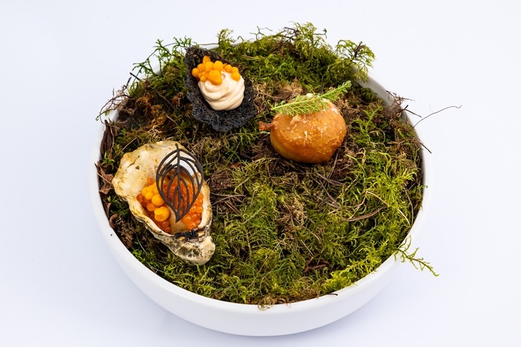 Skati «Pavāru kluba» konkursa labākos ēdienus no «Riga Food 2024». Foto: Sergejs Skripa 359865