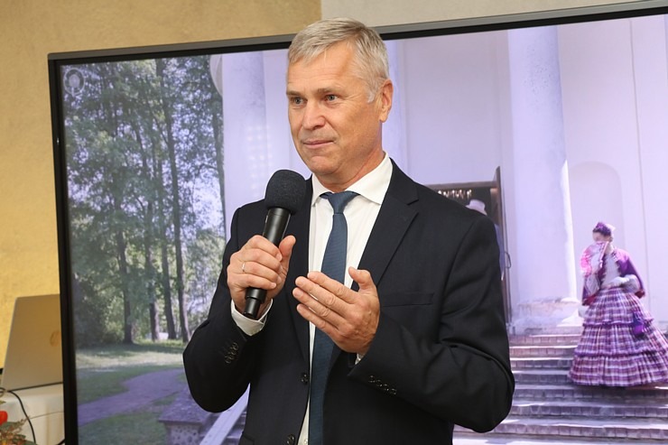 Tīklošanās pasākums Tīklošanās pasākums