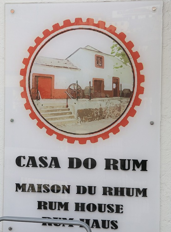 Iepazīstam Madeiras cukura ražotni «Engenhos do Norte» un degustējam «Casa do Rum» vietējo rumu. Sadarbībā ar «airBaltic» Iepazīstam Madeiras cukura ražotni «Engenhos do Norte» un degustējam «Casa do Rum» vietējo rumu. Sadarbībā ar «airBaltic» 361705