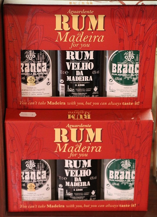 Iepazīstam Madeiras cukura ražotni «Engenhos do Norte» un degustējam «Casa do Rum» vietējo rumu. Sadarbībā ar «airBaltic» Iepazīstam Madeiras cukura ražotni «Engenhos do Norte» un degustējam «Casa do Rum» vietējo rumu. Sadarbībā ar «airBaltic» 361720