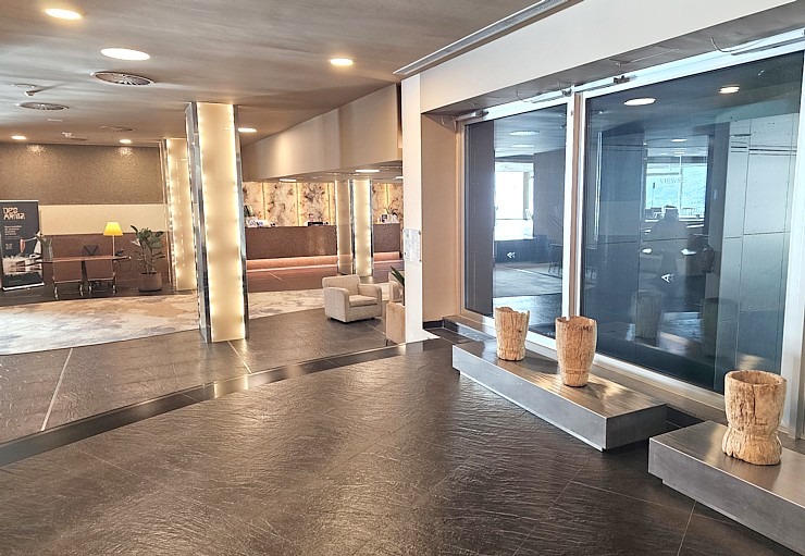 Divas naktis pavadām Madeiras galvaspilsētas 4 zvaigžņu viesnīcā «The Views Baía Hotel». Sadarbībā ar «airBaltic» Divas naktis pavadām Madeiras galvaspilsētas 4 zvaigžņu viesnīcā «The Views Baía Hotel». Sadarbībā ar «airBaltic» 361949