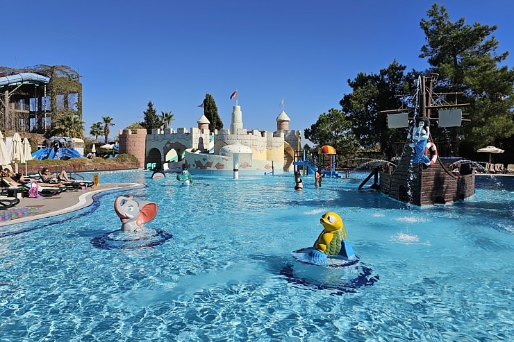 Turcijas viesnīca «Ali Bey Club Park Manavgat» var lepoties ar izcilu akvaparku 362669