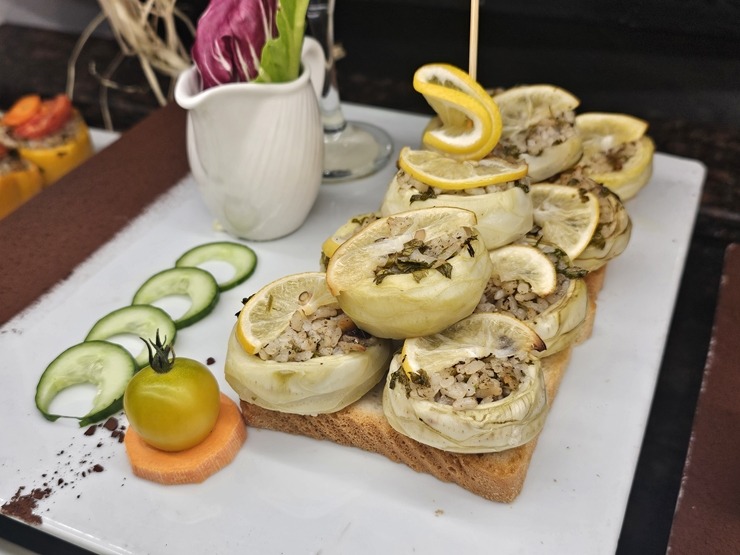 Turcijas viesnīca «Ali Bey Club Park Manavgat» piedāvā ēdienreizēs bagātīgu auksto uzkodu izvēli Turcijas viesnīca «Ali Bey Club Park Manavgat» piedāvā ēdienreizēs bagātīgu auksto uzkodu izvēli 363294