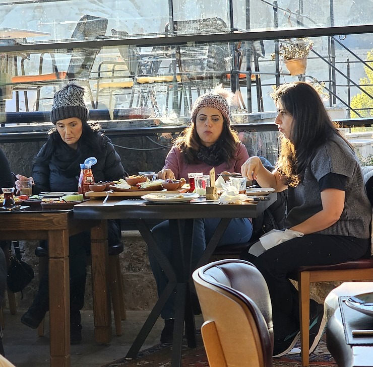 Sadarbībā ar «Turkish Airlines» izbaudām Kapadokijas restorāna «Tuma Restaurant» brokastis un vakariņas Sadarbībā ar «Turkish Airlines» izbaudām Kapadokijas restorāna «Tuma Restaurant» brokastis un vakariņas 363758